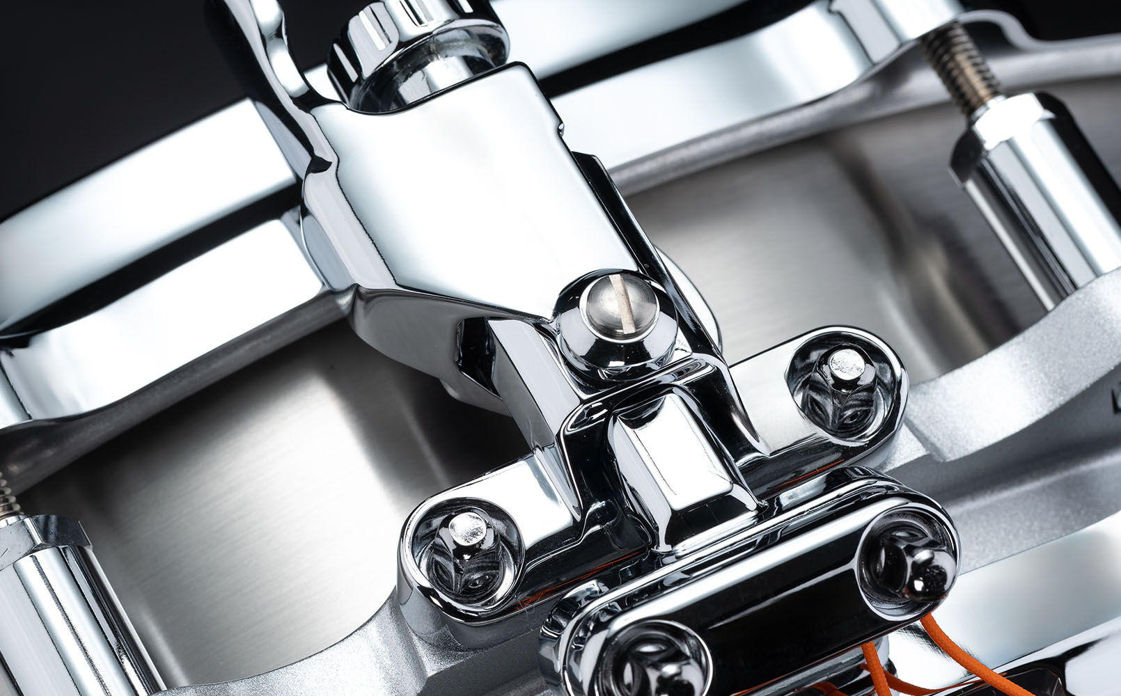 Pearl Free floating System Snare ピッコロスネア $_57.JPG?set_id=880000500F